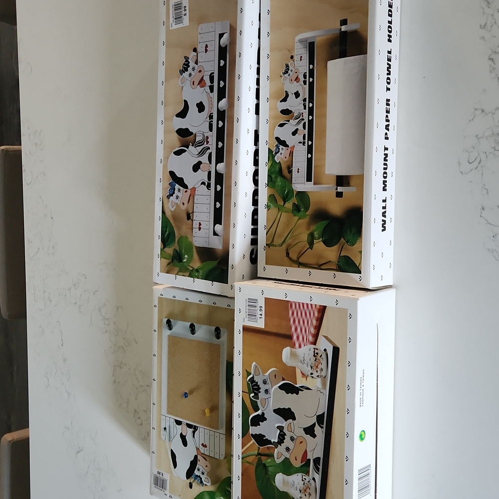 Cow-Themed Kitchen Decor Set
